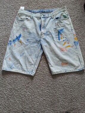 LEVI'S